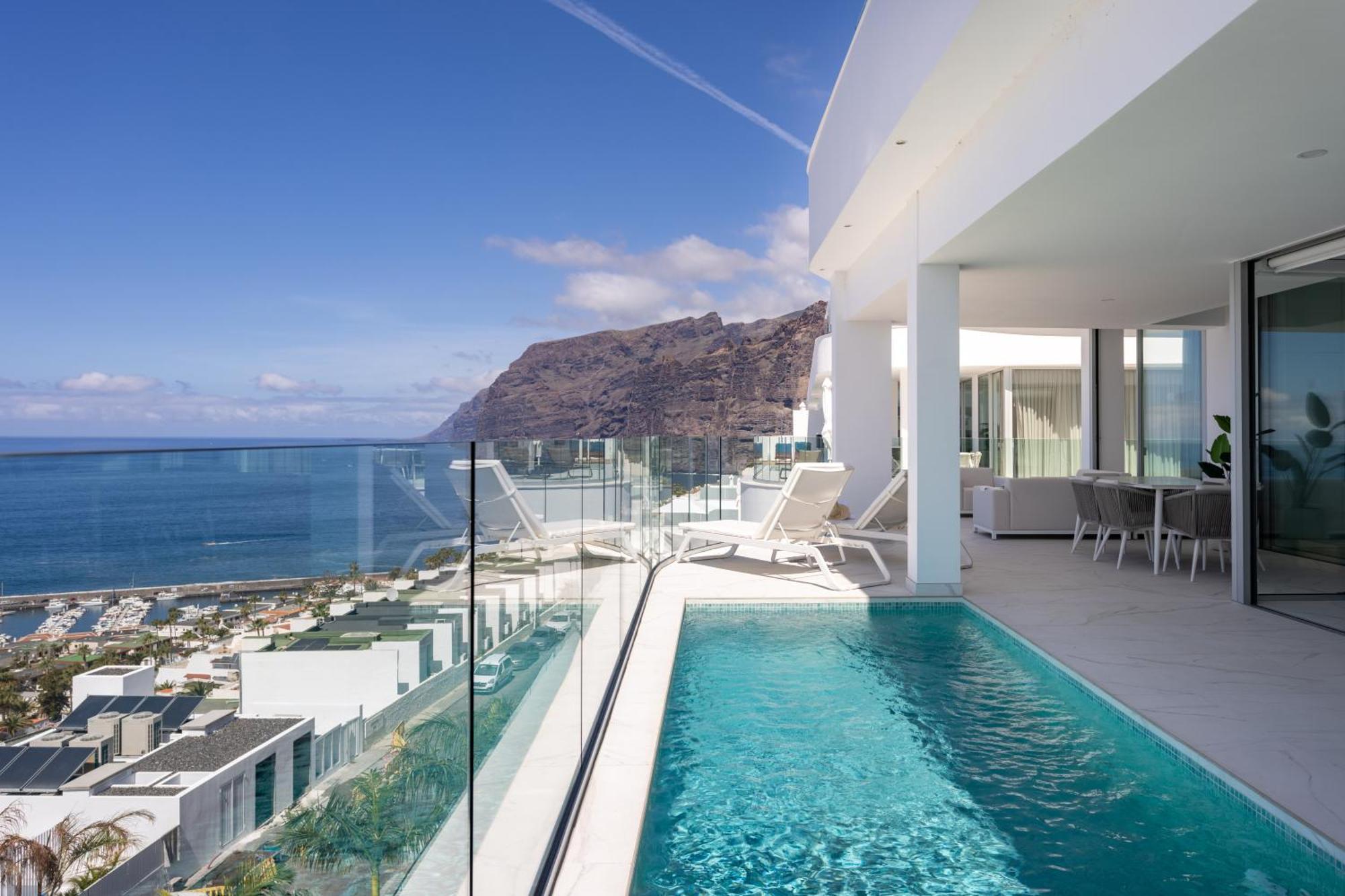 Crystal I Luxury By Enjoyahome Apartament