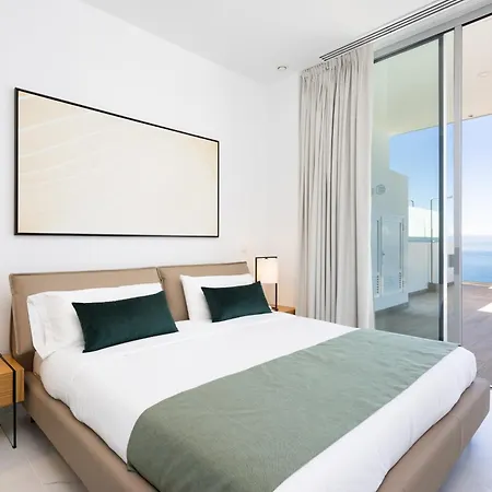 Crystal I Luxury Apartments By Enjoyahome Acantilado de los Gigantes Exterior photo