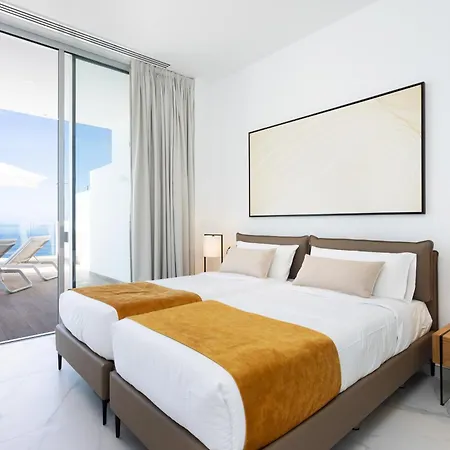 Crystal I Luxury Apartments By Enjoyahome Acantilado de los Gigantes Exterior photo