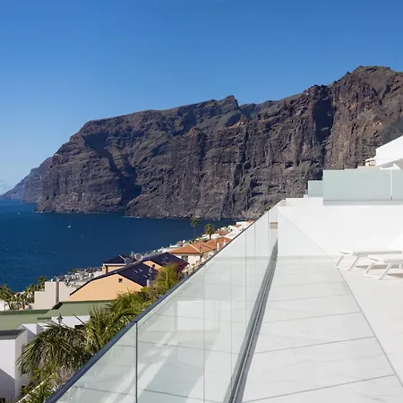 Crystal I Luxury Apartments By Enjoyahome Acantilado de los Gigantes Exterior photo