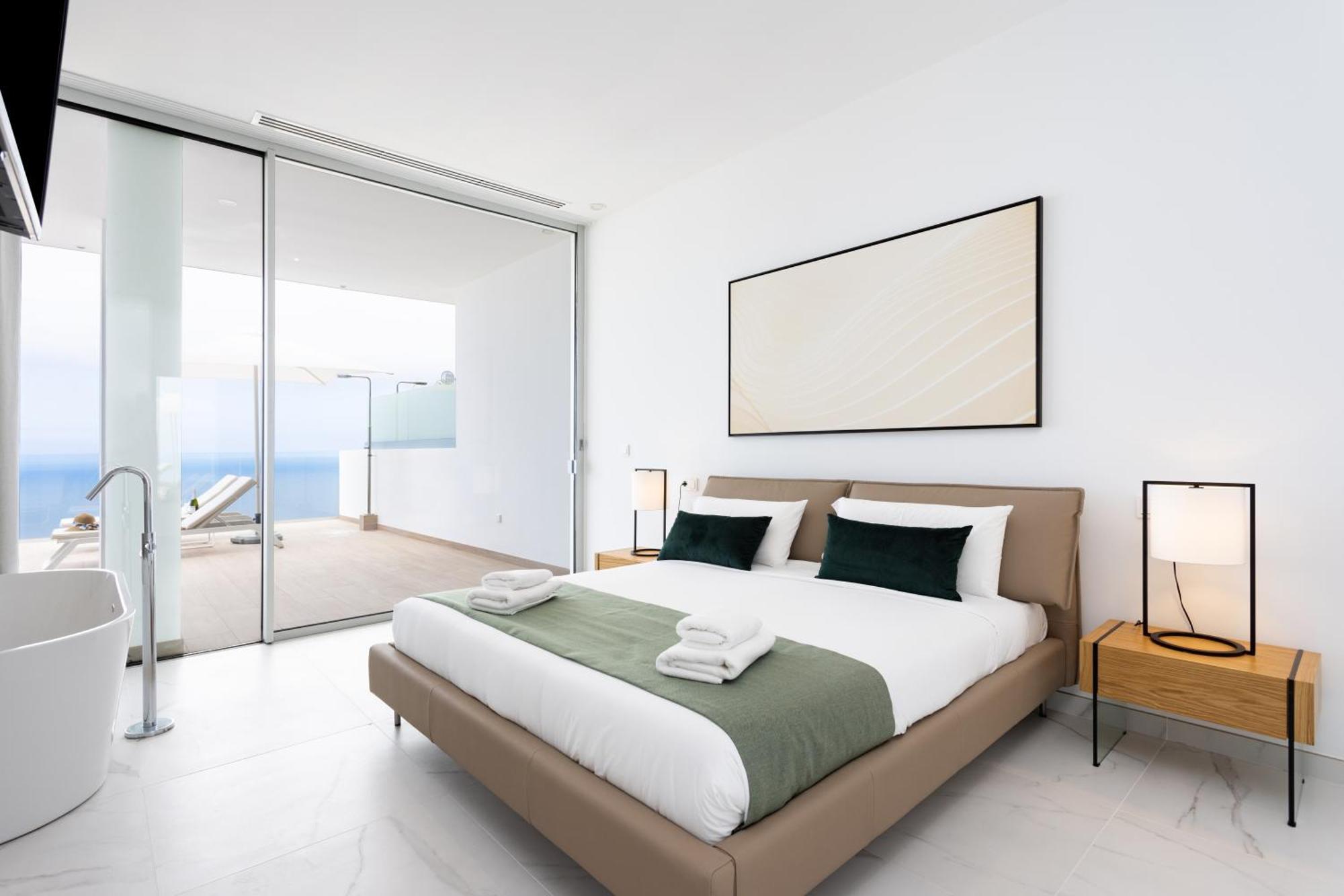 Crystal I Luxury By Enjoyahome Apartment Acantilado de los Gigantes