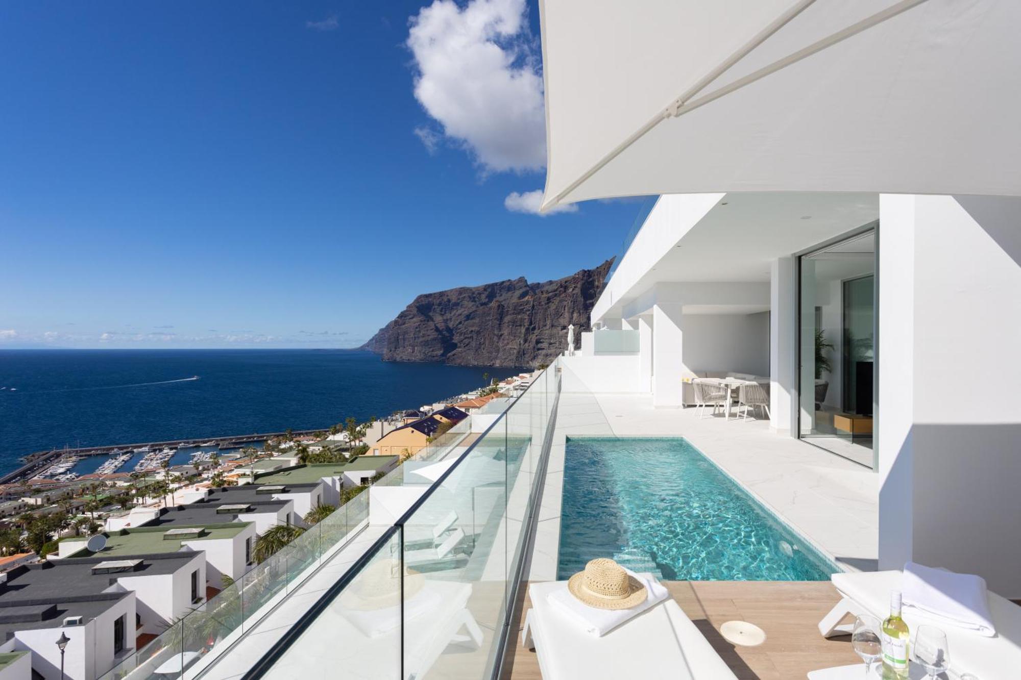 Crystal I Luxury By Enjoyahome *